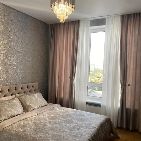 омега жилий комплекс на площі толбухина Apartment
