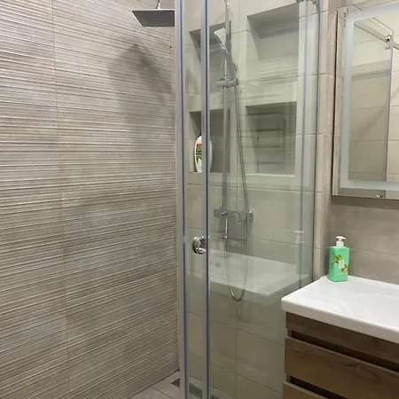омега жилий комплекс на площі толбухина Apartment Odesa